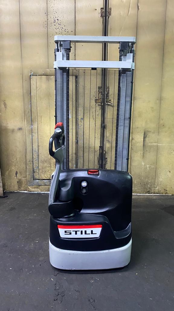 Самоходный штабелер  STILL EXV12